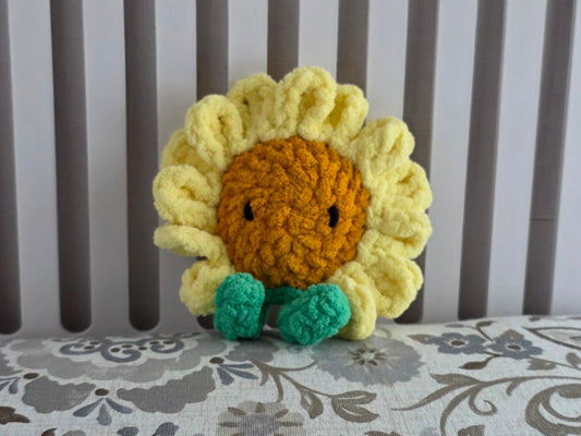 Handmade Crochet Flower Rattle – Plush Daisy Baby Toy
